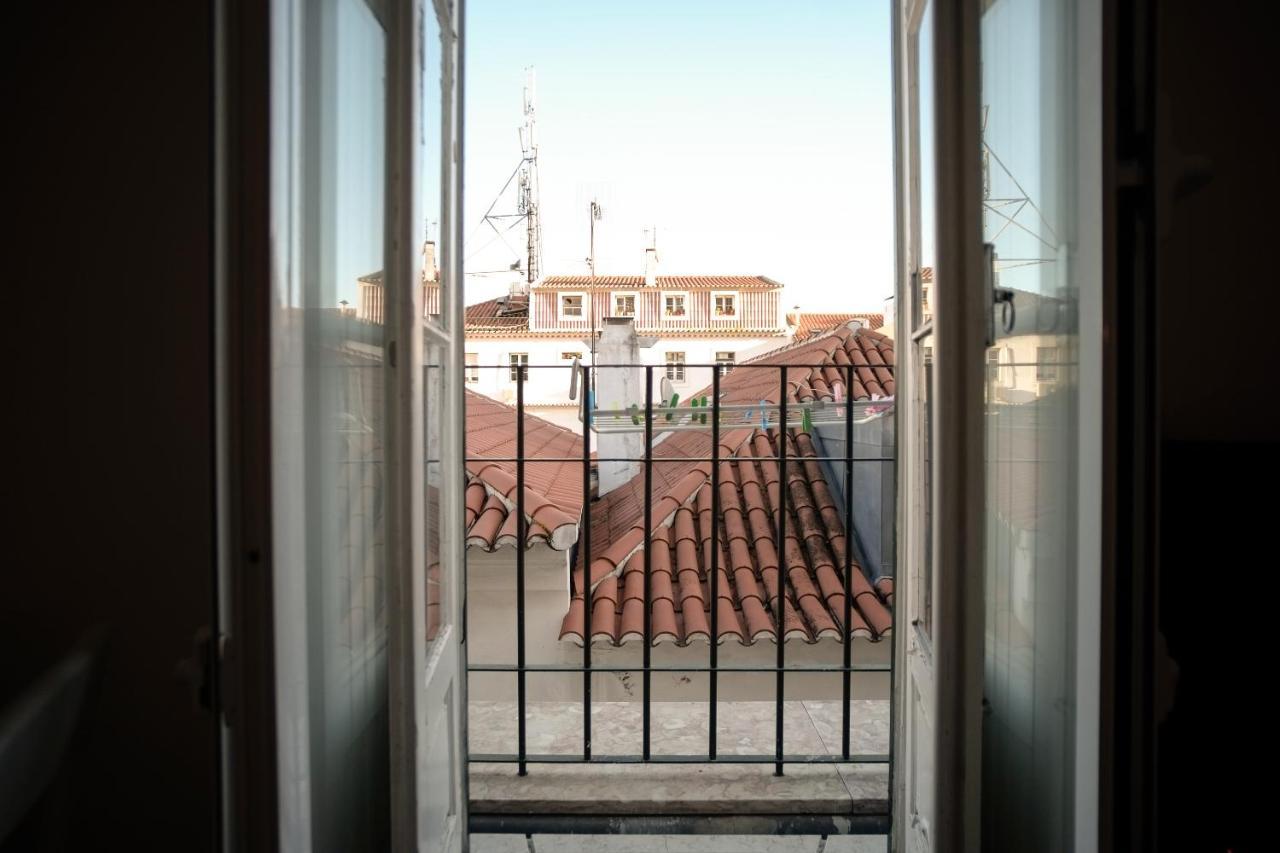 Lisbon Alfama S. Pedro Typical Apartment Exterior photo